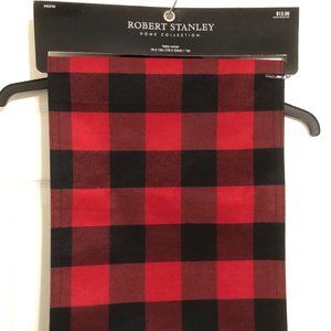 NWT Robert Stanley Home Table Runner 1 Pc 17" x 13" GREAT FOR CHRISTMAS GIFT